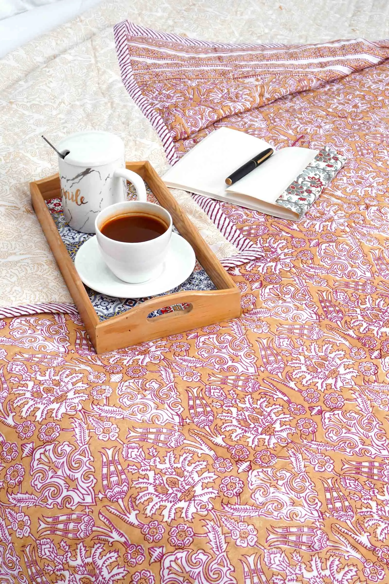 Eshika Jaal Mustard Cotton Muslin Quilt
