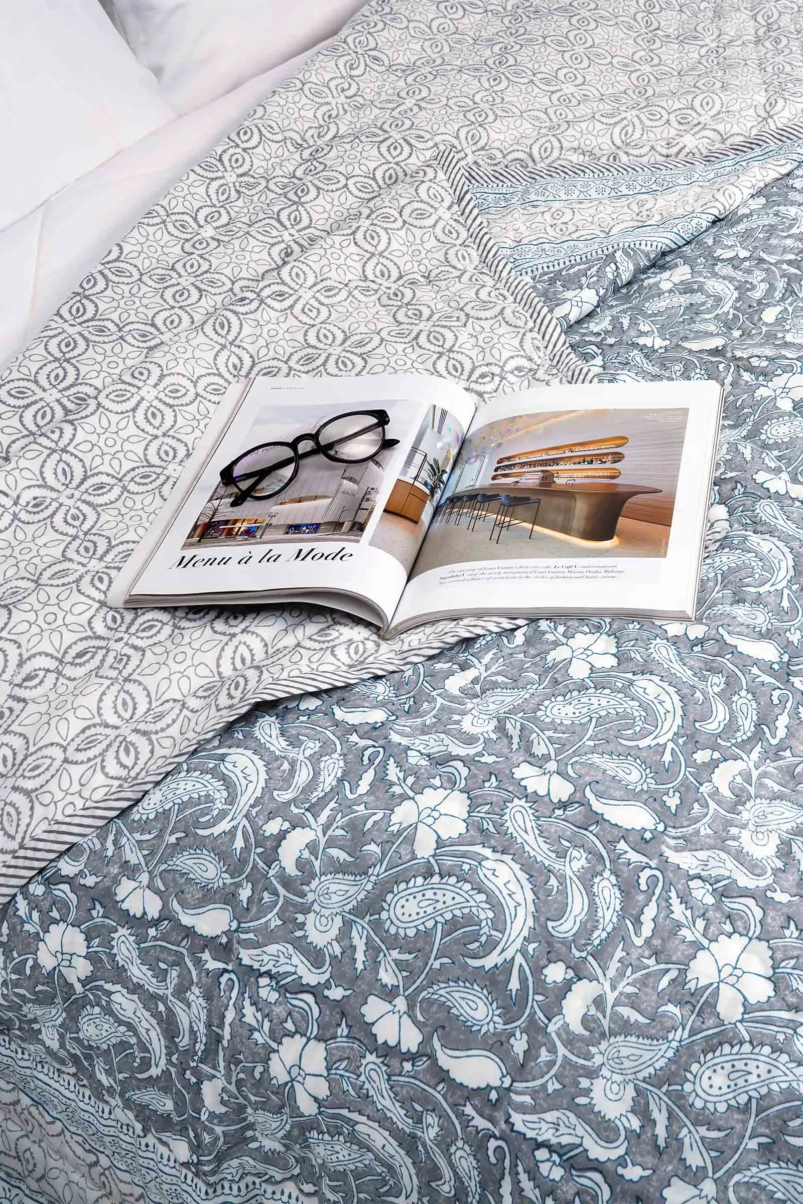 Gulika Paisley Grey Cotton Muslin Quilt