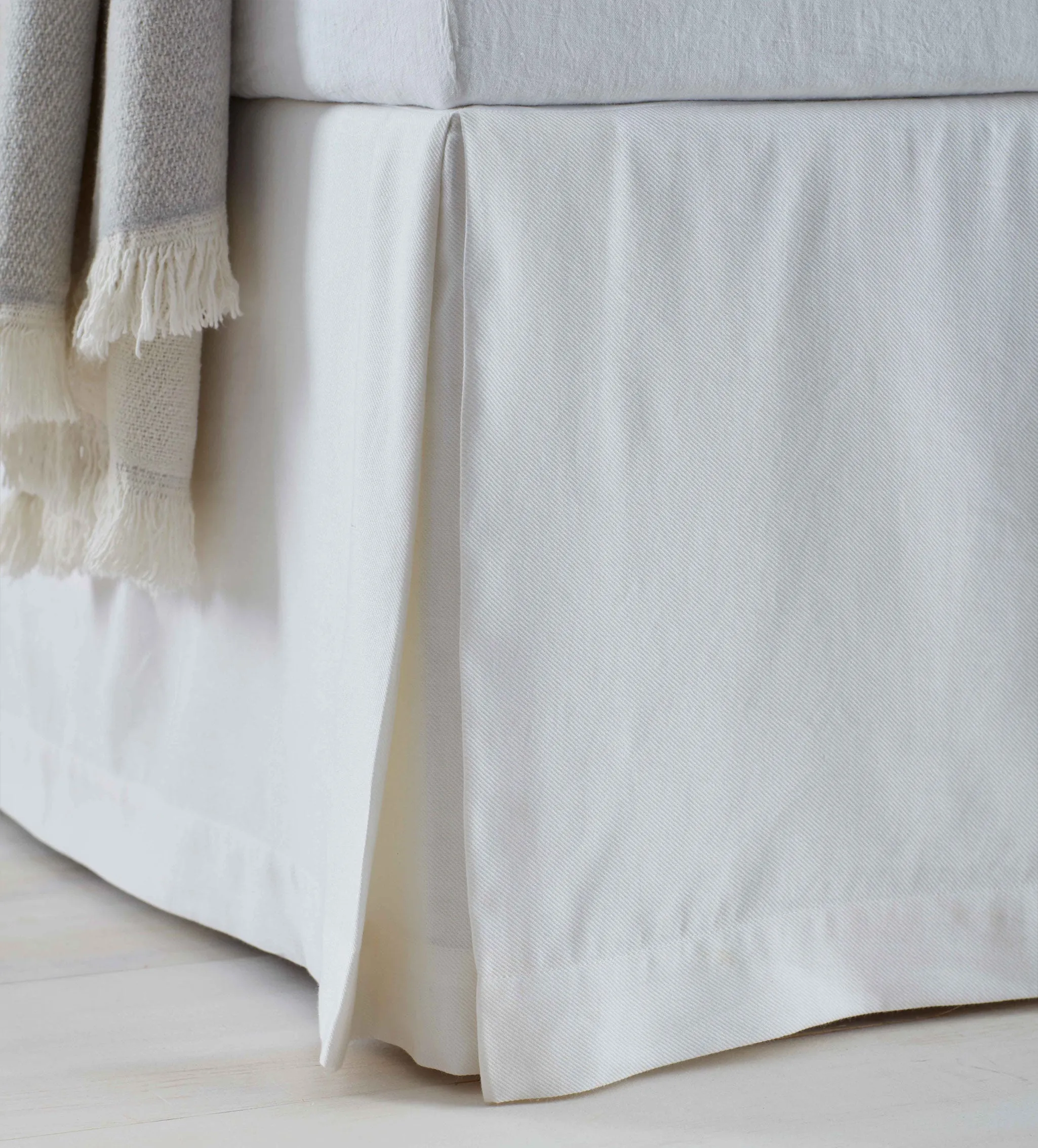 Off White Twill Cotton Linen Valance