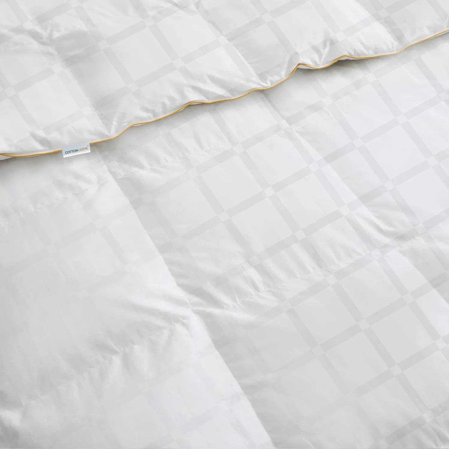 Premium Cotton Jacquard Royal Angler King Duvet White with Grid Pattern 220x240cm