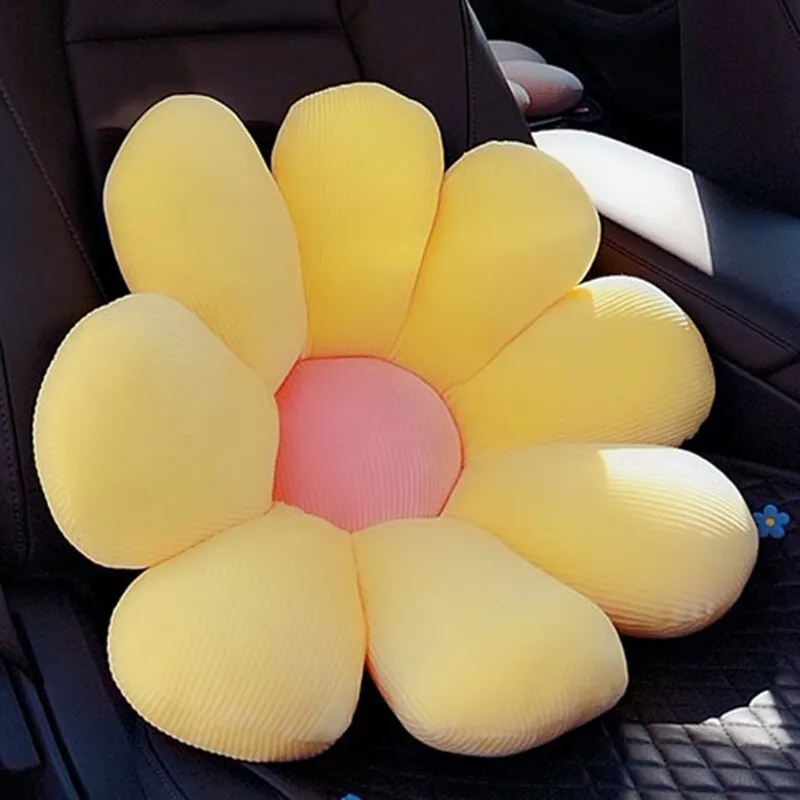 TEEK - Cornered Daisy Flower Car Cushions