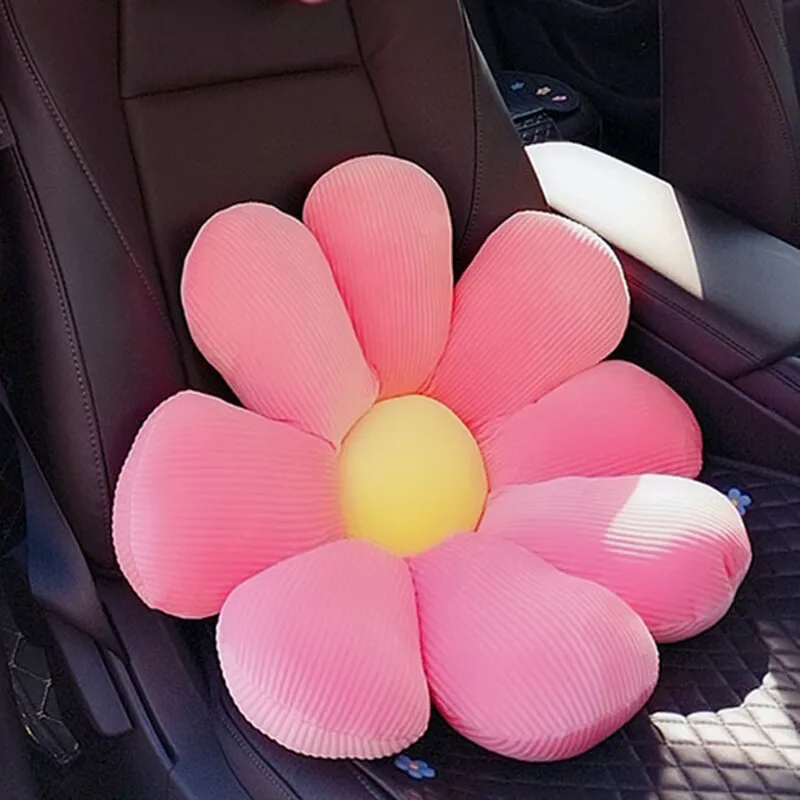 TEEK - Cornered Daisy Flower Car Cushions