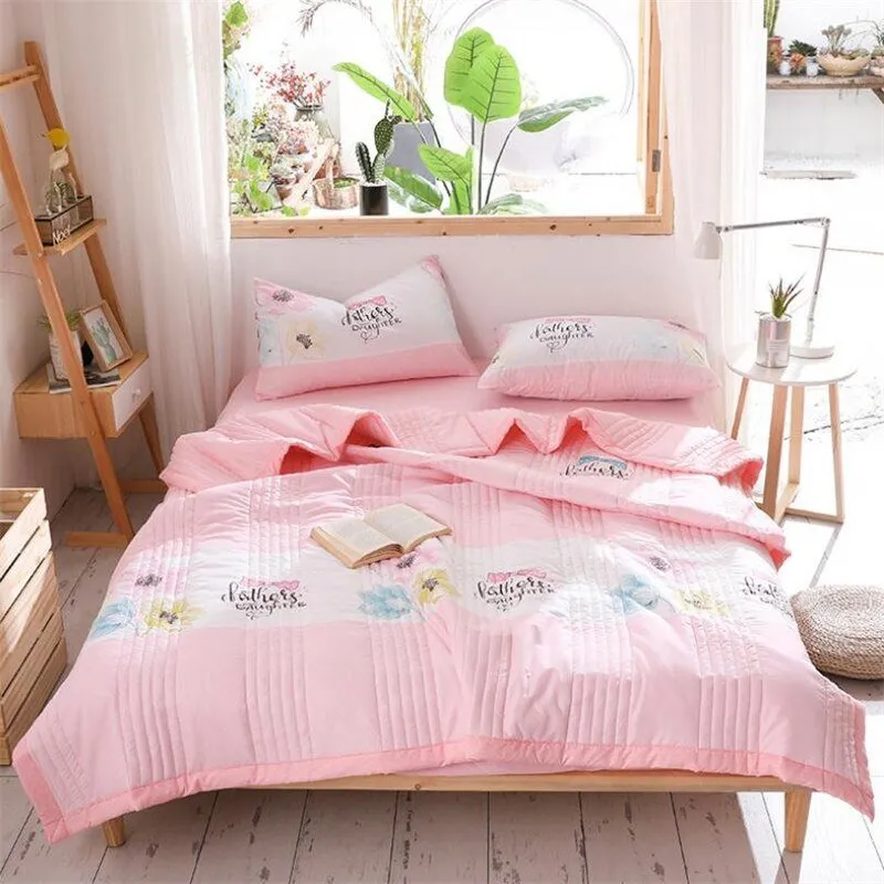 Thin Quilted Blanket for Summer Bedding